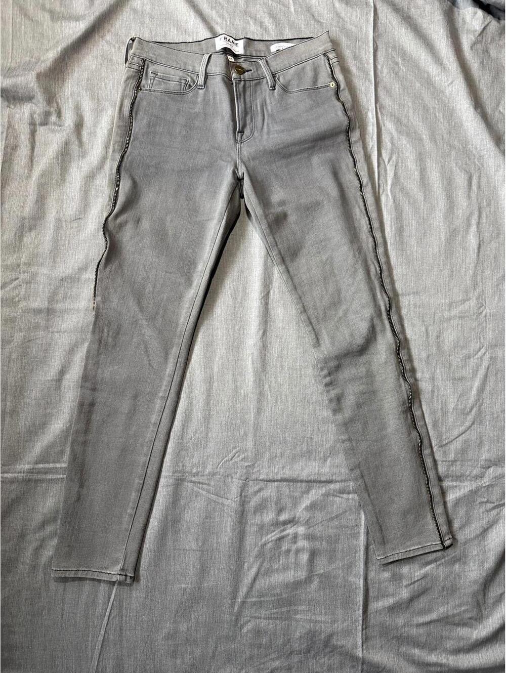 FRAME Size 28 Blue Gray Wash Zipper Design MidRise Le Skinny Women’s Denim Jeans